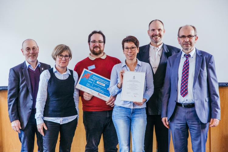 Gruppenfoto mit Präses Manfred Rekowski und Kirchenrat Volker König