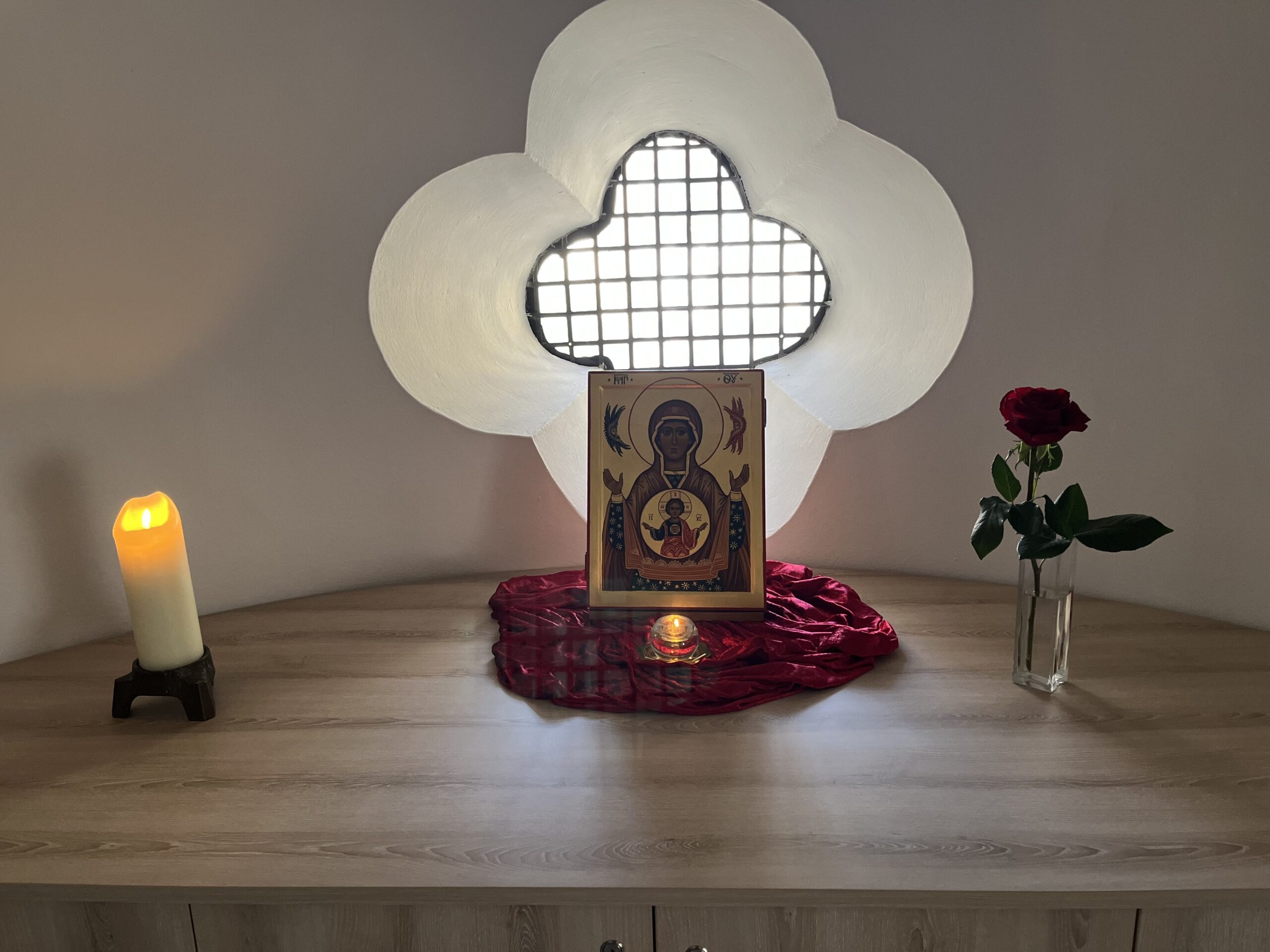 Ikone der Maria mit Jesus in betender Haltung
